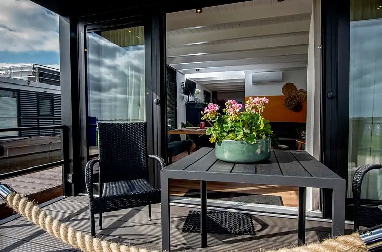 Vakantiewoonboot De Waterparel