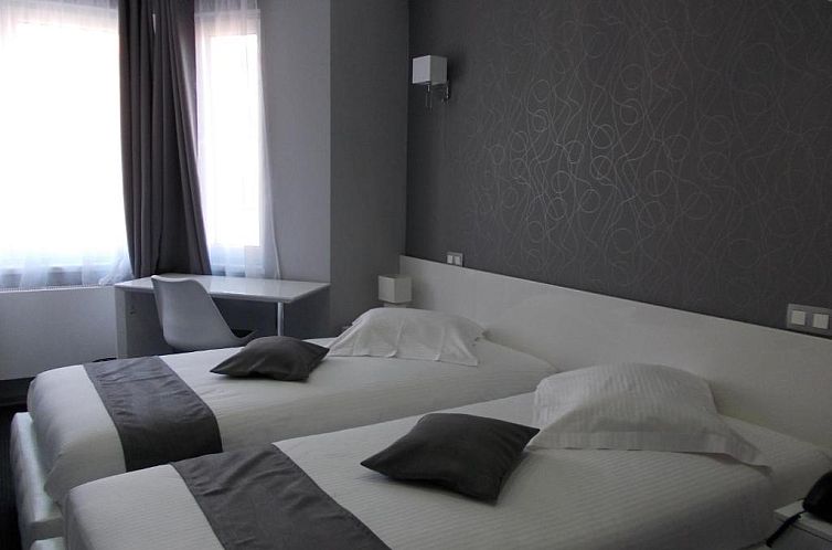 Hotel Phenix