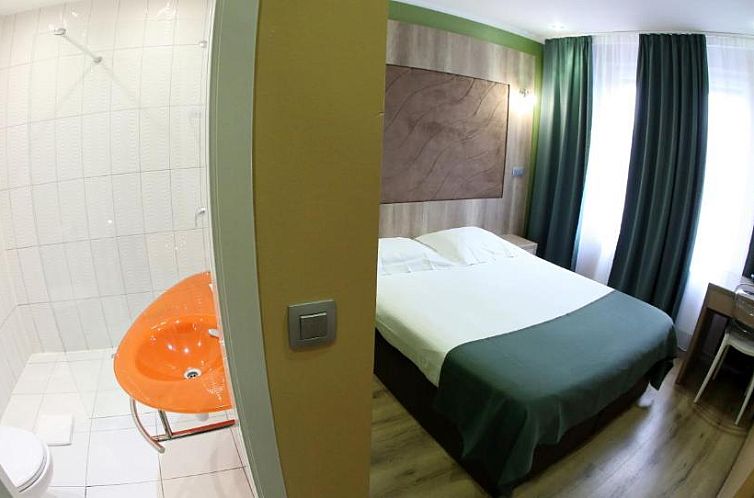 Hotel Phenix