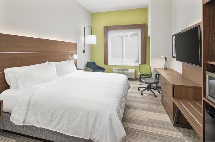 Holiday Inn Express Hotel & Suites Palm Bay, an IHG Hotel