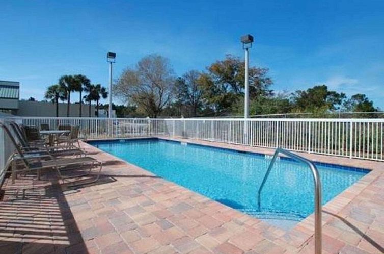 Comfort Suites Palm Bay - Melbourne