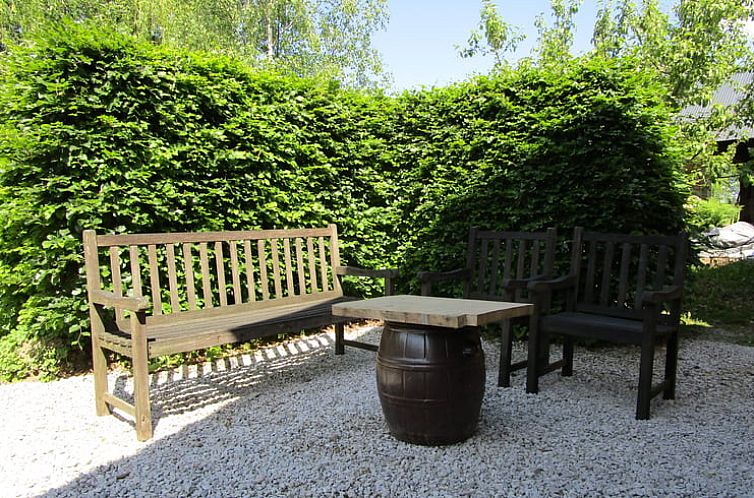 Huisje in Kapkazy Bodzentyn