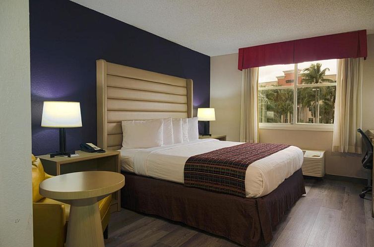 Country Inn & Suites by Radisson, Miami (Kendall), FL