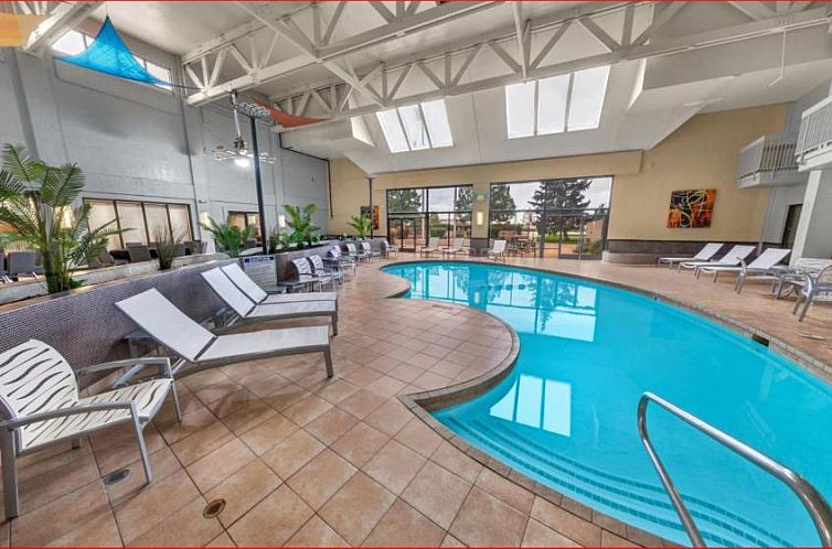 DoubleTree by Hilton Hotel Salt Lake City Airport