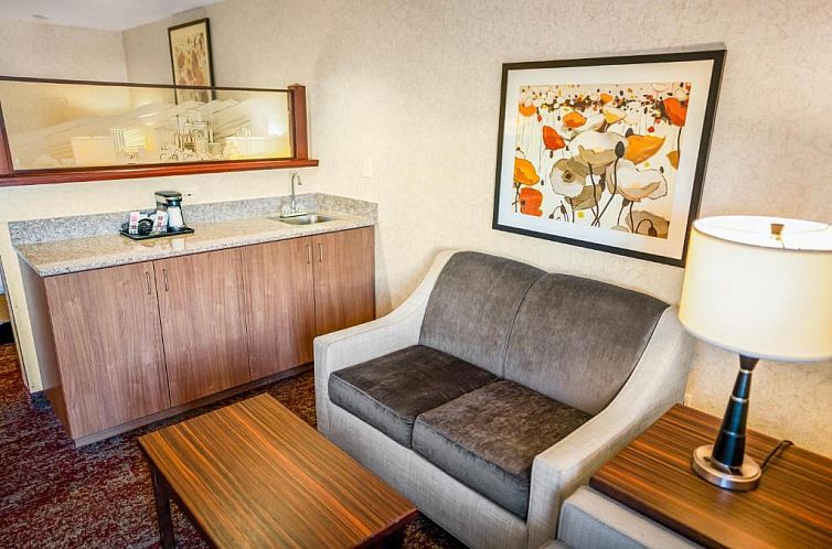 Crystal Inn Hotel & Suites - Salt Lake City