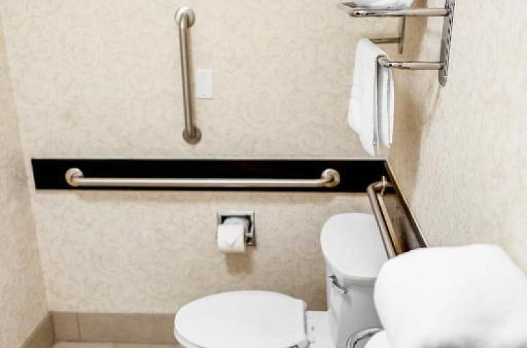 Crystal Inn Hotel & Suites - Salt Lake City