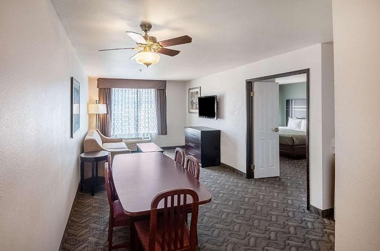 Quality Inn & Suites Airport West Salt Lake City