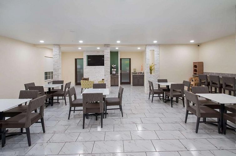 Quality Inn & Suites Airport West Salt Lake City