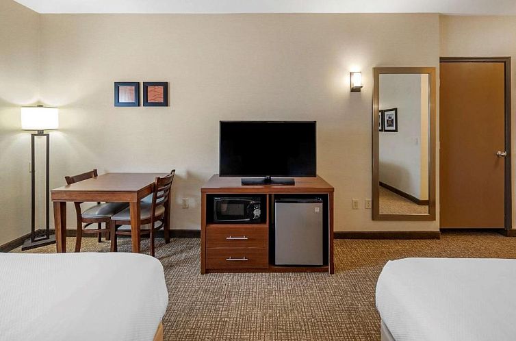 Comfort Inn & Suites San Francisco Airport West