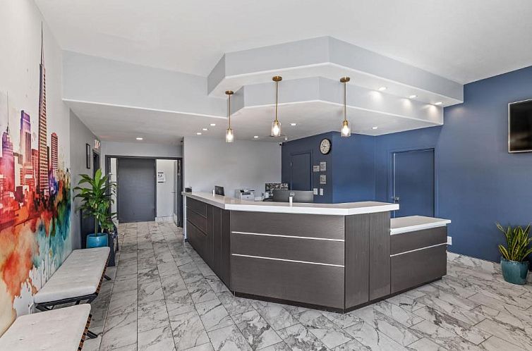 Super 8 by Wyndham San Bruno /SF Intl Arpt West