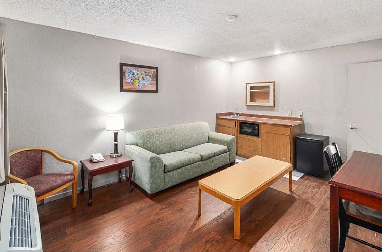 Econo Lodge Renton/ Bellevue