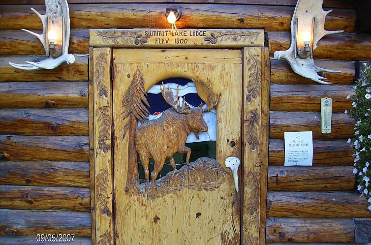 Summit Lake Lodge
