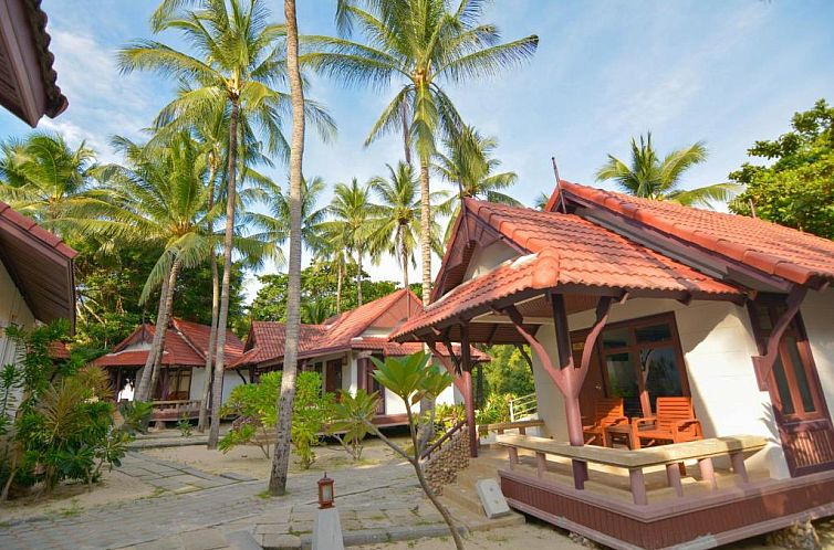 First Bungalow Beach Resort - SHA Plus