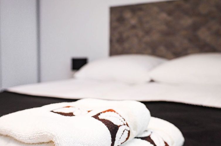 Appartement Studio-Wohnung "Apartment 16B" mit Schwimmbad