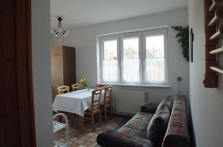 Appartement Appartement in Żarnowska mit Großem Garten