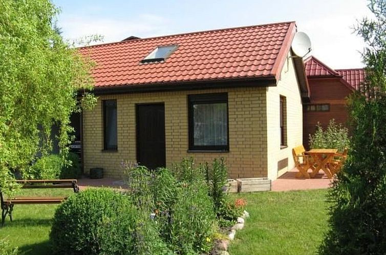 Vakantiehuis Gartenappartement an der polnischen Ostseeküst