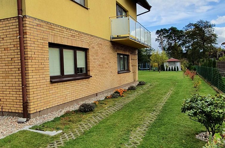 Appartement Appartement in Żarnowska mit Großem Garten