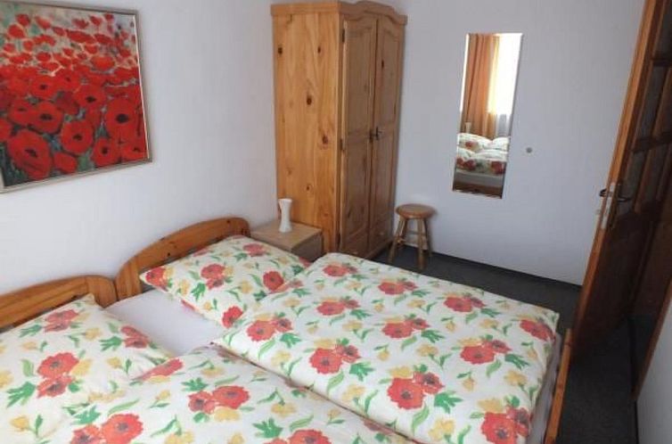 Appartement Appartement in Żarnowska mit Großem Garten