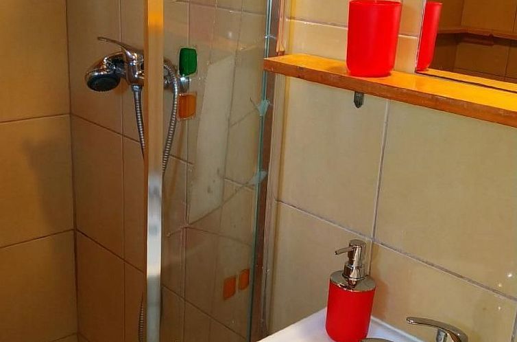 Vakantiehuis in Dębina mit Grill
