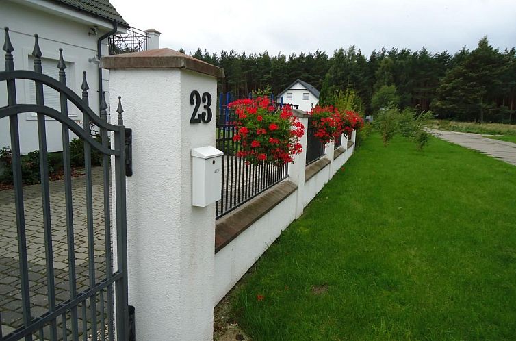 Appartement Wohnung in Rowy mit Grill, Terrasse, Parkplatz u