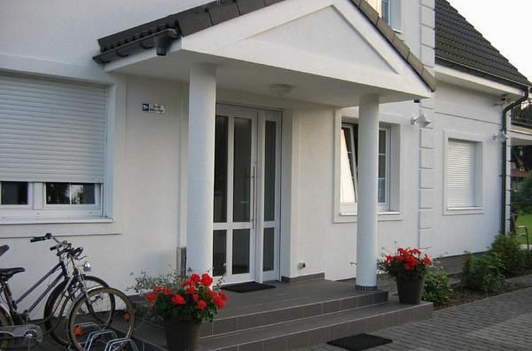 Appartement Charmantes Appartement in Rowy mit Grill, Garten
