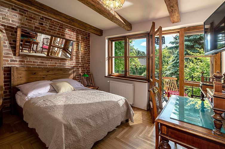 Appartement Backsteinwohnung mit Terrasse und Kamin im Erdge