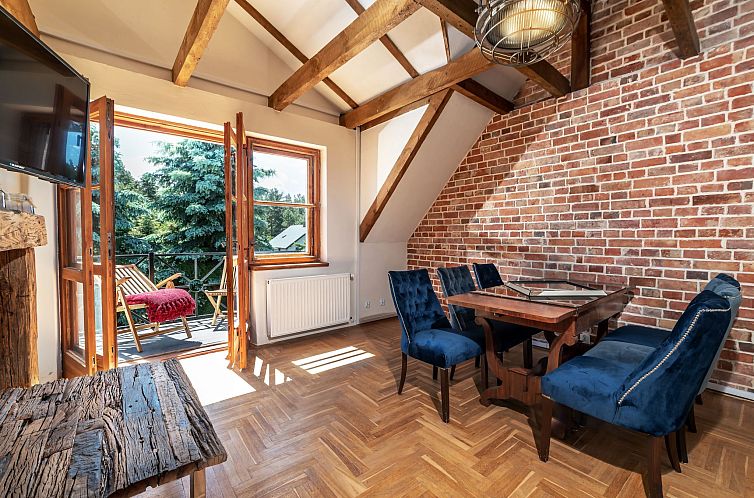 Appartement 3-Zimmer-Wohnung im ersten Stock