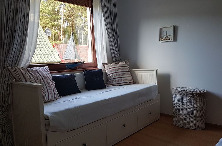 Vakantiehuis in Łukęcin mit Terrasse, Grill und Garten
