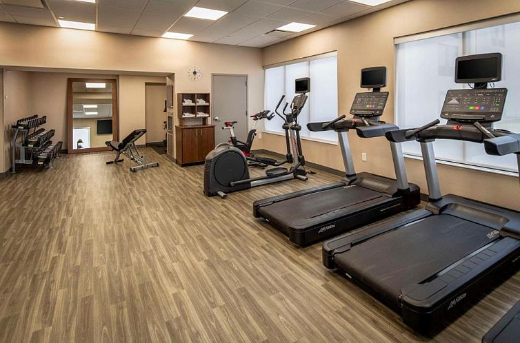 Hampton Inn Long Island/Commack