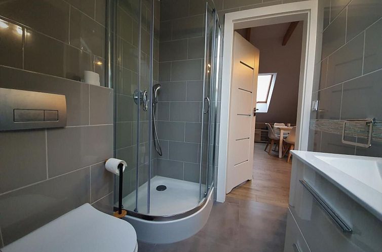 Appartement Gemütliches Ferienhaus mit Garten und Seeblick