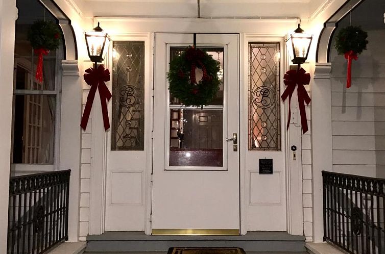 The Brewster Inn