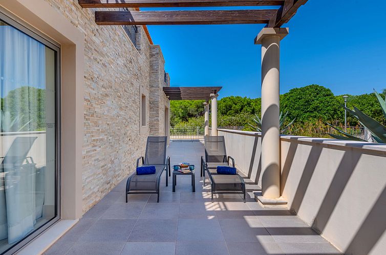 Appartement Pine Hills Reva Santuary Modern Elegance