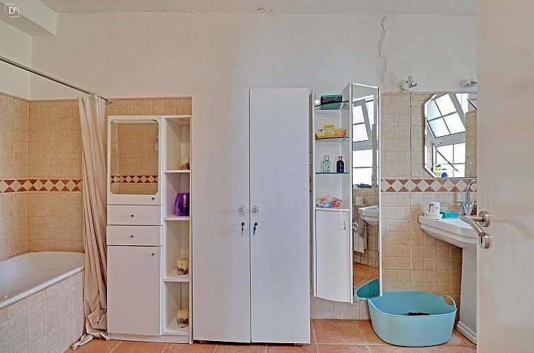 Vrijstaande woning in Santa Bárbara de Nexe