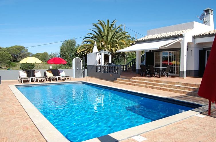 Vakantiehuis in Santa Barbara de Nexe