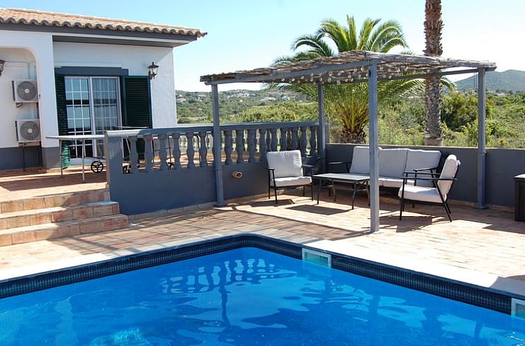 Vakantiehuis in Santa Barbara de Nexe