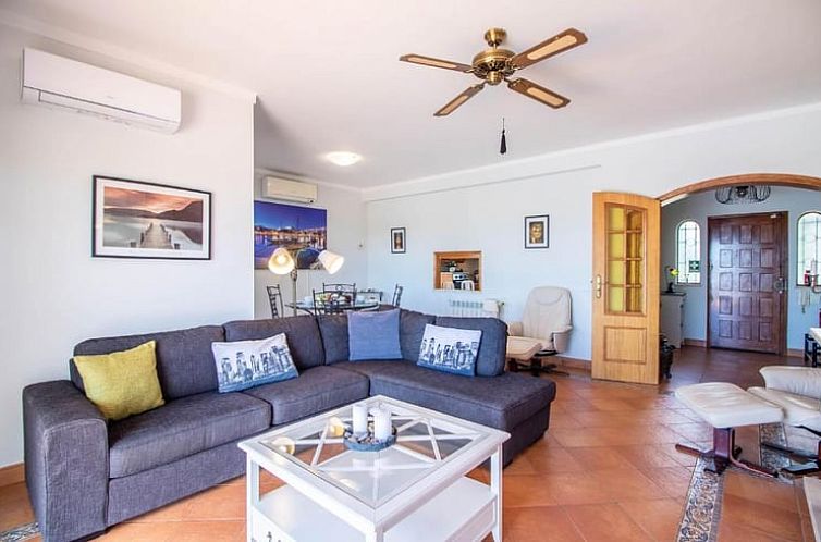 Vakantiehuis in Santa Barbara de Nexe