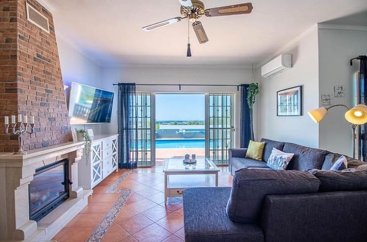 Vakantiehuis in Santa Barbara de Nexe