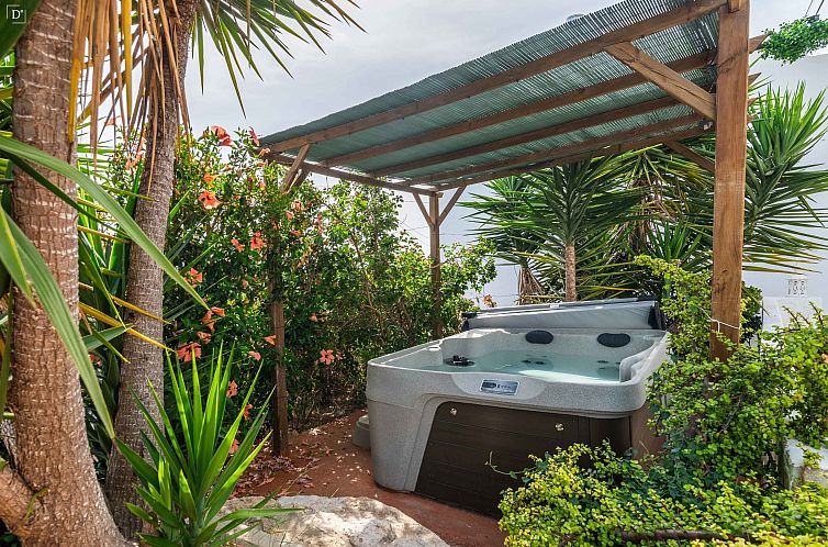 Vrijstaande woning in Boliqueime