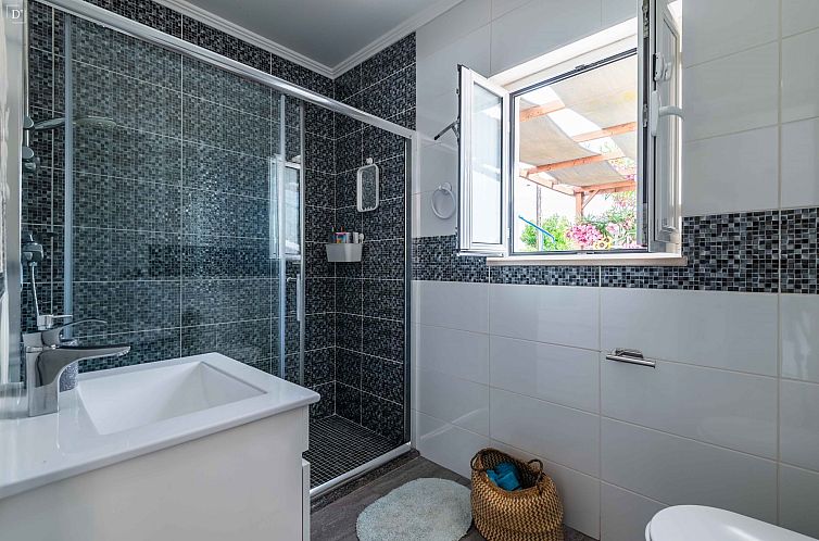 Vrijstaande woning in Boliqueime