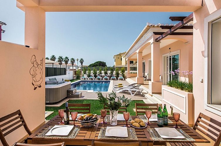 Vakantiehuis V8 Bastos - VIP Properties