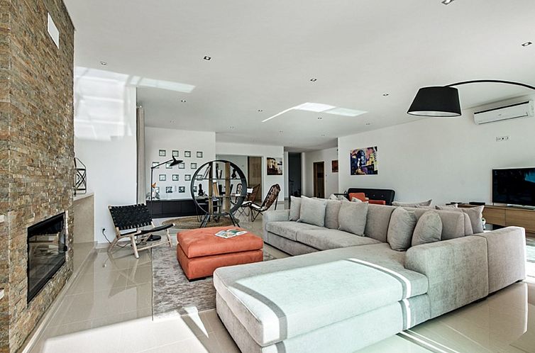 Vakantiehuis V8 Bastos - VIP Properties