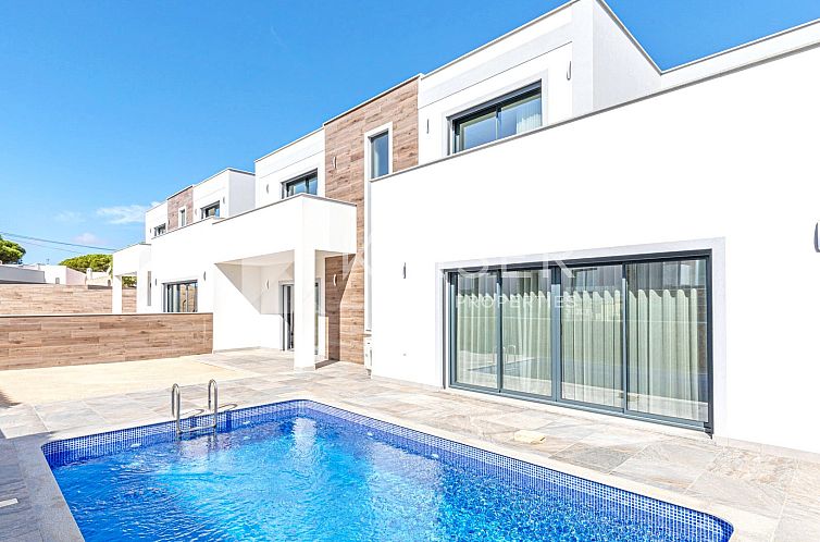 Guest house 12717329 - Holiday property Algarve - Geschakelde woning in Albufeira