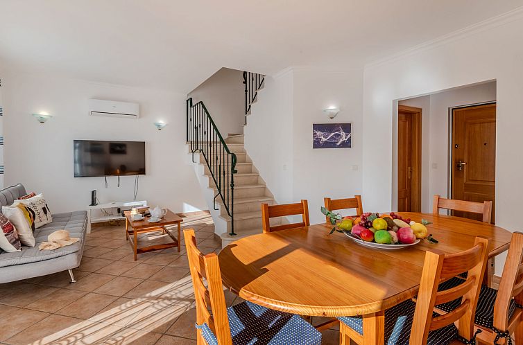 Vakantiehuis V3 Aguia M