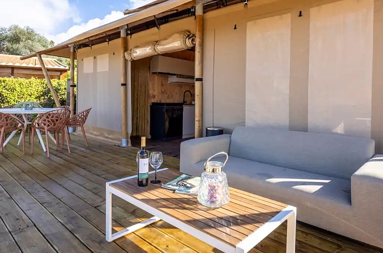 Luxe Glamping Tent Jacuzzi &amp; Boerderij