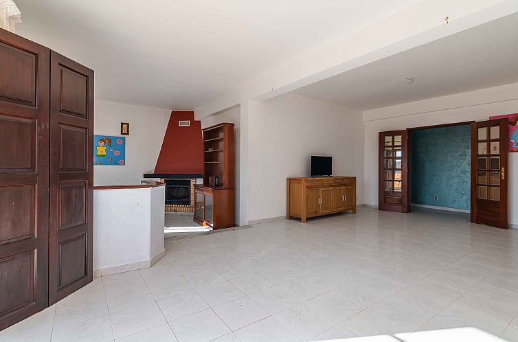 Vrijstaande woning in Alcantarilha E Pêra