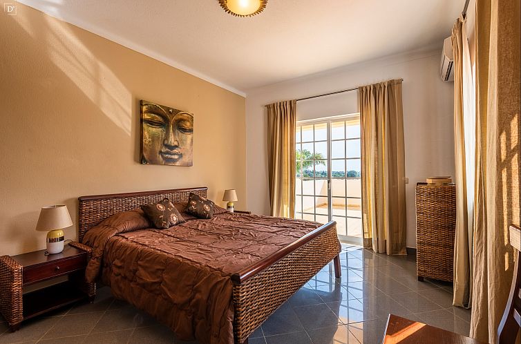 Vrijstaande woning in Carvoeiro