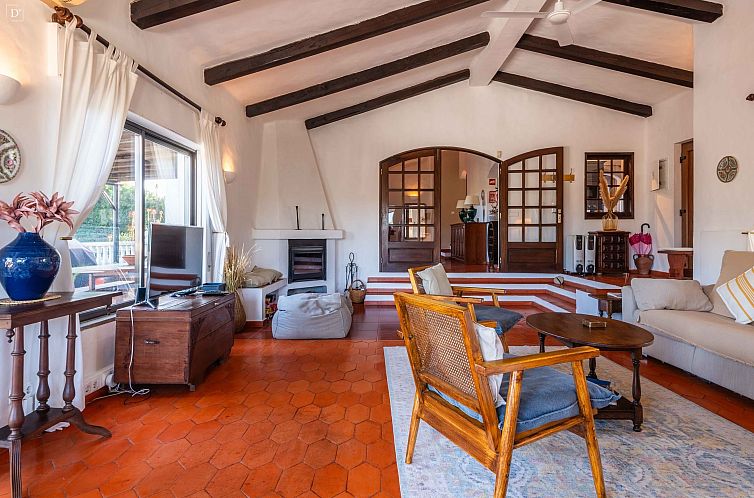 Vrijstaande woning in Alvor