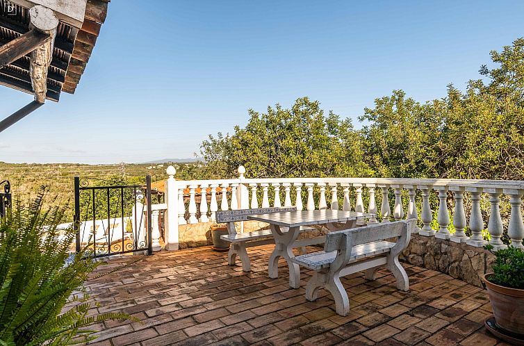Vrijstaande woning in Alvor