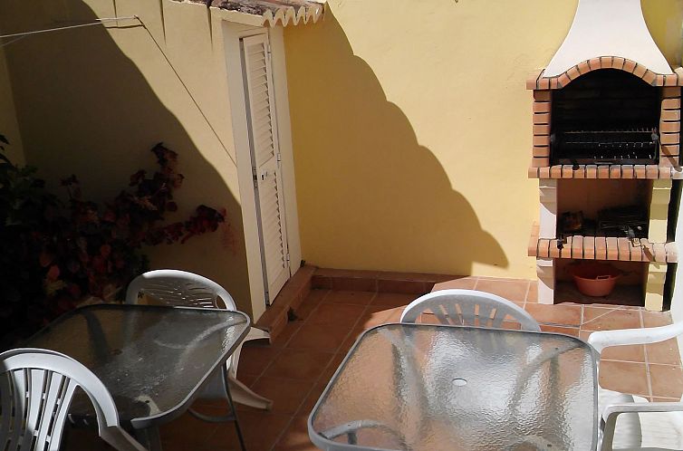 Vakantiehuis mit Terrasse