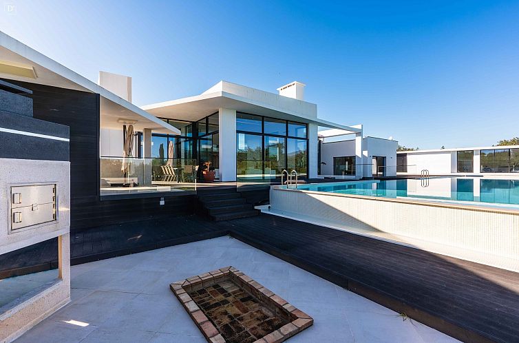 Vrijstaande woning in Faro